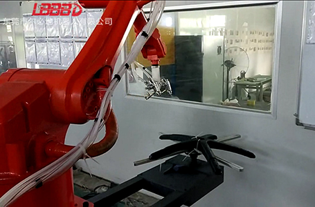 爾必地快速噴涂機器人座椅噴涂案例